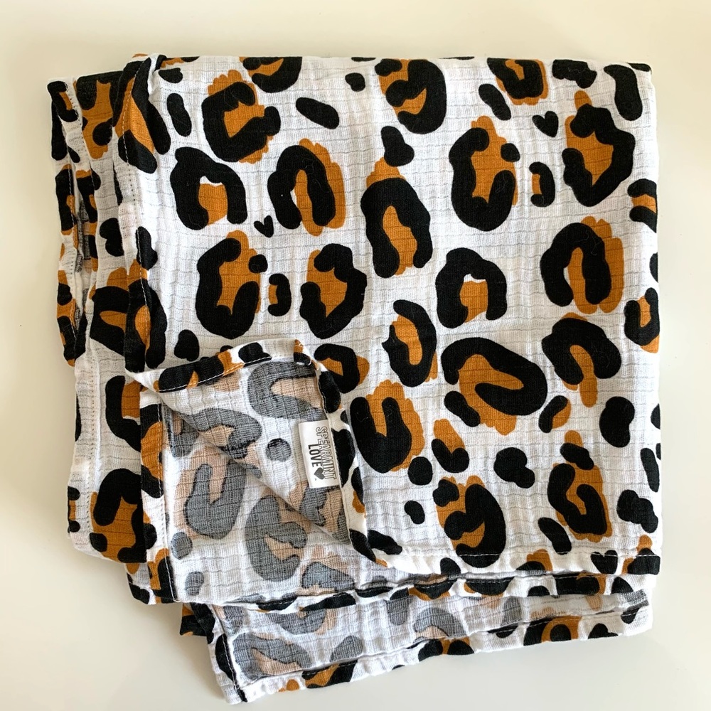 SpearmintLOVE leopard swaddle